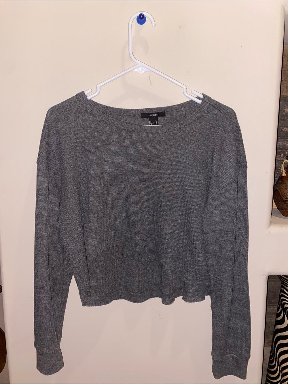 Forever 21 Women's Gray Cropped Long-Sleeve